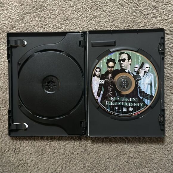 “Matrix Reloaded” Full Screen Edition DVD - Picture 4 of 6